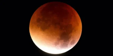 تین مارچ کو مکمل چاند گرہن، کیا پاکستان میں مکمل نظارہ ممکن ہوگا؟