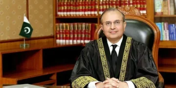 سابق جج سپریم کورٹ جسٹس منصور علی شاہ لمز کے شعبۂ قانون سے وابستہ ہو گئے