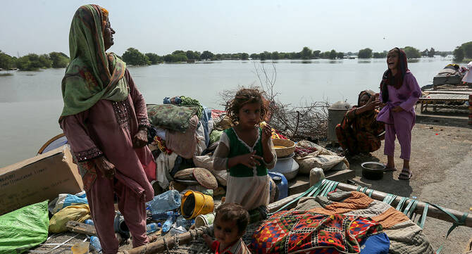پاکستان میں غربت کی شرح 28.8 فیصد تک پہنچ گئی، آئی ایم ایف مشن سے قبل تشویشناک اعداد و شمار سامنے آگئے