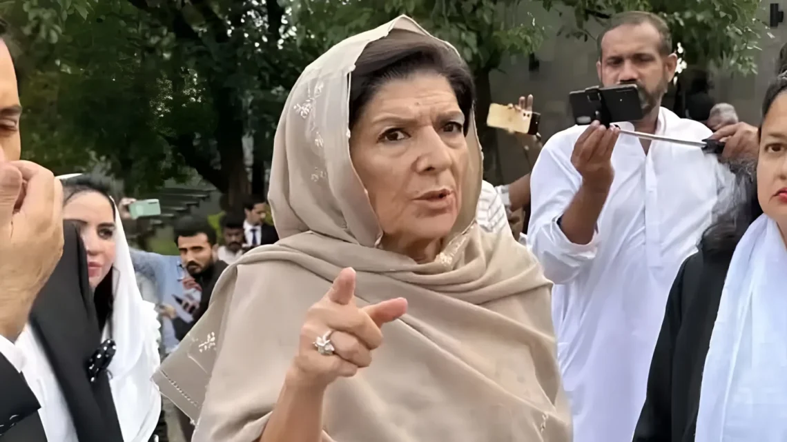 مسلسل غیر حاضری پر علیمہ خان کے ناقابلِ ضمانت وارنٹِ گرفتاری جاری