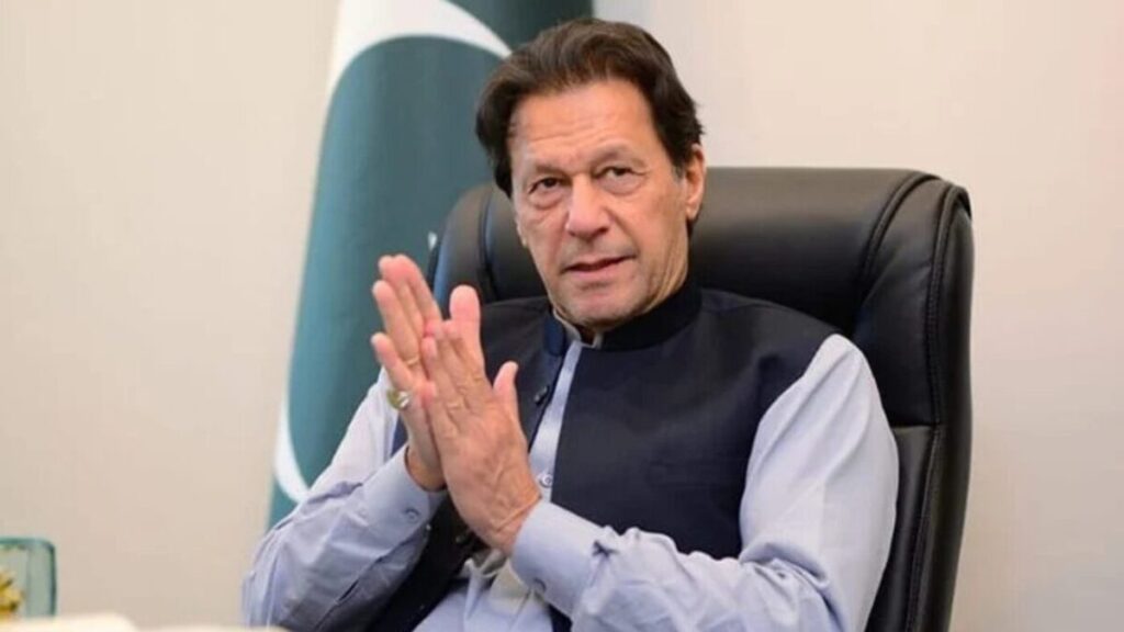 ڈیل کی قیاس آرائیاں، عمران خان کے اگلے اقدام پر سیاسی فضا میں غیر یقینی &mdash; پاک الرٹس: سنسنی نہیں، صرف خبر‫‬ - PakAlerts.net &mdash; قابل اعتماد ڈیجیٹل نیوز پلیٹ فارم عالمی امور، تازہ ترین خبریں, سیاست, ٹیکنالوجی، کھیل، معیشت، تفریح، صحت، تعلیم، اور بہت کچھ ایک جگہ پر۔