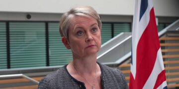 اسلام آباد خودکش حملہ دل دہلا دینے والا واقعہ ہے، برطانوی وزیر خارجہ ایویٹ کوپر