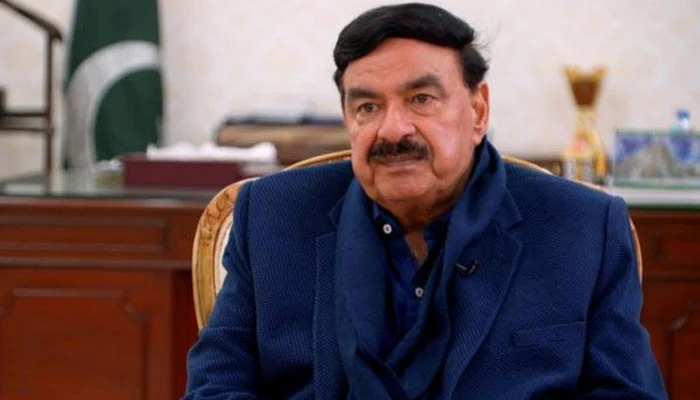 ایران پر حملے کے بعد جنگ پھیل سکتی ہے، پاکستانی قوم ہوشیار رہے: شیخ رشید
