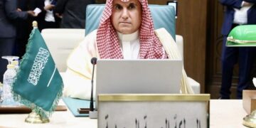 عرب لیگ کا ہنگامی اجلاس طلب، ایرانی کارروائیوں پر غور ہوگا: سعودی مندوب