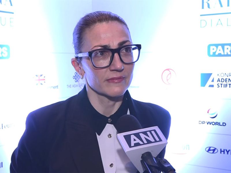 آبنائے ہرمز بند ہونے سے دنیا کو بحران کا خدشہ، ایران آخری حد تک مزاحمت کرے گا: جیوپولیٹیکل ماہر