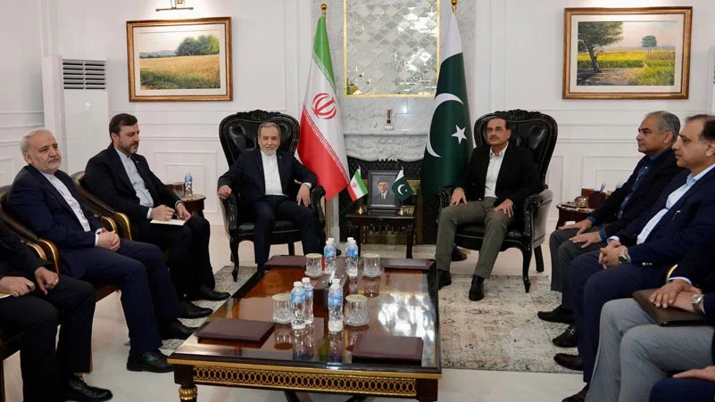 فیلڈ مارشل عاصم منیر سے ایرانی وزیر خارجہ عباس عراقچی کی اہم ملاقات