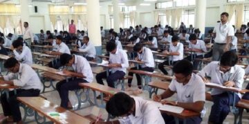 کراچی میں انٹرمیڈیٹ کے امتحانات کا آغاز، ایک لاکھ 59 ہزار سے زائد طلبہ شریک
