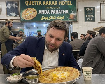 امریکی نائب صدر جے ڈی وینس کے دورہ پاکستان پر سوشل میڈیا میمز کی بھرمار