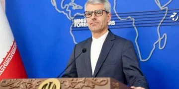 ایران کا امریکا سے ممکنہ معاہدے کے بعد 60 روز میں جوہری مذاکرات کا عندیہ — پاک الرٹس: سنسنی نہیں، صرف خبر - PakAlerts.net — قابل اعتماد ڈیجیٹل نیوز پلیٹ فارم عالمی امور، تازہ ترین خبریں, سیاست, ٹیکنالوجی، کھیل، معیشت، تفریح، صحت، تعلیم، اور بہت کچھ ایک جگہ پر۔ ایران کا امریکا سے ممکنہ معاہدے کے بعد 60 روز میں جوہری مذاکرات کا عندیہ