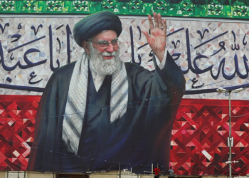 شہید آیت اللہ علی خامنہ ای کی نماز جنازہ کی تیاریاں، جسد خاکی امام خمینی حسینیہ منتقل — پاک الرٹس: سنسنی نہیں، صرف خبر - PakAlerts.net — قابل اعتماد ڈیجیٹل نیوز پلیٹ فارم عالمی امور، تازہ ترین خبریں, سیاست, ٹیکنالوجی، کھیل، معیشت، تفریح، صحت، تعلیم، اور بہت کچھ ایک جگہ پر۔ شہید آیت اللہ علی خامنہ ای کی نماز جنازہ کی تیاریاں، جسد خاکی امام خمینی حسینیہ منتقل