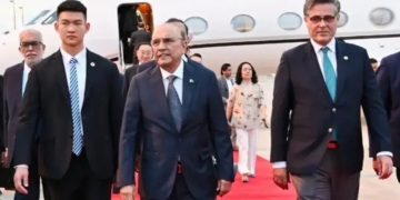 صدر آصف علی زرداری آج 4 روزہ سرکاری دورے پر کرغزستان روانہ ہوں گے