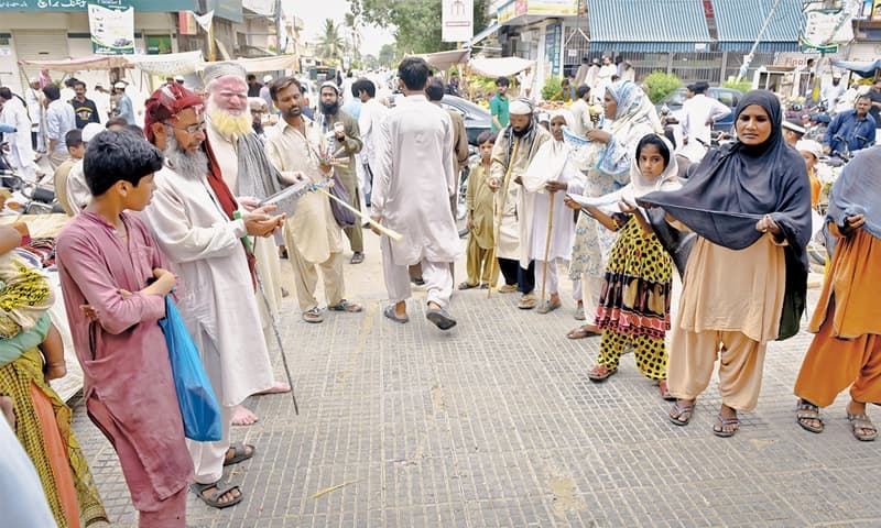 ایف آئی اے کا دعویٰ: بیرون ملک بھکاریوں کی بے دخلی کے واقعات میں 75 فیصد کمی ریکارڈ