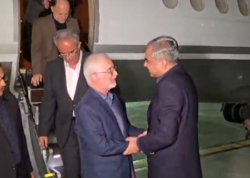 ایرانی وزیر داخلہ اسکندر مومنی پاکستان پہنچ گئے، اعلیٰ سطحی ملاقاتیں شیڈول — پاک الرٹس: سنسنی نہیں، صرف خبر - PakAlerts.net — قابل اعتماد ڈیجیٹل نیوز پلیٹ فارم عالمی امور، تازہ ترین خبریں, سیاست, ٹیکنالوجی، کھیل، معیشت، تفریح، صحت، تعلیم، اور بہت کچھ ایک جگہ پر۔ ایرانی وزیر داخلہ اسکندر مومنی پاکستان پہنچ گئے، اعلیٰ سطحی ملاقاتیں شیڈول