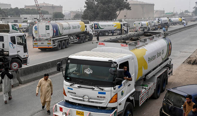 ملک میں صرف 15 دن کا پیٹرول ذخیرہ باقی، تیل کمپنیوں کا حکومت سے فوری مداخلت کا مطالبہ