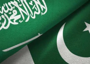 سعودی سرمایہ کار گروپ نے پاکستان میں 10 ارب ڈالر کی سرمایہ کاری میں دلچسپی ظاہر کر دی — پاک الرٹس: سنسنی نہیں، صرف خبر - PakAlerts.net — قابل اعتماد ڈیجیٹل نیوز پلیٹ فارم عالمی امور، تازہ ترین خبریں, سیاست, ٹیکنالوجی، کھیل، معیشت، تفریح، صحت، تعلیم، اور بہت کچھ ایک جگہ پر۔ سعودی سرمایہ کار گروپ نے پاکستان میں 10 ارب ڈالر کی سرمایہ کاری میں دلچسپی ظاہر کر دی