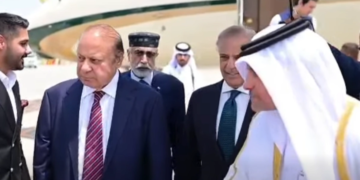 وزیراعظم شہباز شریف سابق امیر قطر کے انتقال پر اظہارِ تعزیت کے لیے دوحہ پہنچ گئے — پاک الرٹس: سنسنی نہیں، صرف خبر - PakAlerts.net — قابل اعتماد ڈیجیٹل نیوز پلیٹ فارم عالمی امور، تازہ ترین خبریں, سیاست, ٹیکنالوجی، کھیل، معیشت، تفریح، صحت، تعلیم، اور بہت کچھ ایک جگہ پر۔ وزیراعظم شہباز شریف سابق امیر قطر کے انتقال پر اظہارِ تعزیت کے لیے دوحہ پہنچ گئے