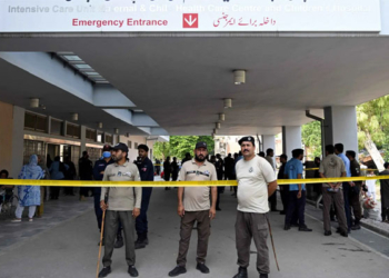 سانحہ پمز کی تحقیقات میں اہم سوالات برقرار، قائمہ کمیٹی کا ڈیوٹی ڈاکٹرز و اسٹاف کی معطلی کا مطالبہ