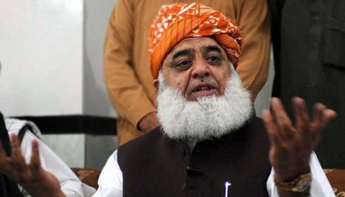 نئے صوبوں کے قیام سے متعلق شوشے ملکی مسائل سے توجہ ہٹانے کی کوشش ہیں، فضل الرحمان