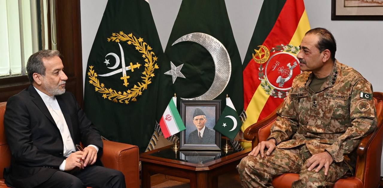 فیلڈ مارشل عاصم منیر اور ایرانی وزیر خارجہ کا رابطہ، علاقائی صورتحال کے سیاسی و سفارتی حل کیلئے کوششیں تیز کرنے پر اتفاق