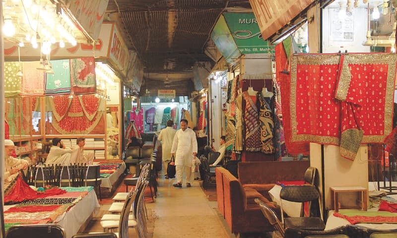 ایف بی آر کے نظام سے کاروبار منسلک نہ کرنے پر سخت کارروائی، 50 لاکھ روپے تک جرمانہ اور احاطہ سیل ہوسکے گا