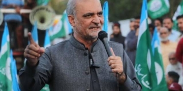 پیٹرولیم لیوی کیخلاف جماعت اسلامی کا احتجاج مزید تیز، 3 ستمبر کو ملک گیر ہڑتال کا اعلان — پاک الرٹس: سنسنی نہیں، صرف خبر - PakAlerts.net — قابل اعتماد ڈیجیٹل نیوز پلیٹ فارم عالمی امور، تازہ ترین خبریں, سیاست, ٹیکنالوجی، کھیل، معیشت، تفریح، صحت، تعلیم، اور بہت کچھ ایک جگہ پر۔ پیٹرولیم لیوی کیخلاف جماعت اسلامی کا احتجاج مزید تیز، 3 ستمبر کو ملک گیر ہڑتال کا اعلان