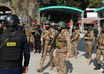 خیبرپختونخوا کی سکیورٹی صورتحال پر وفاقی تشویش، آئینی آپشنز زیرغور
