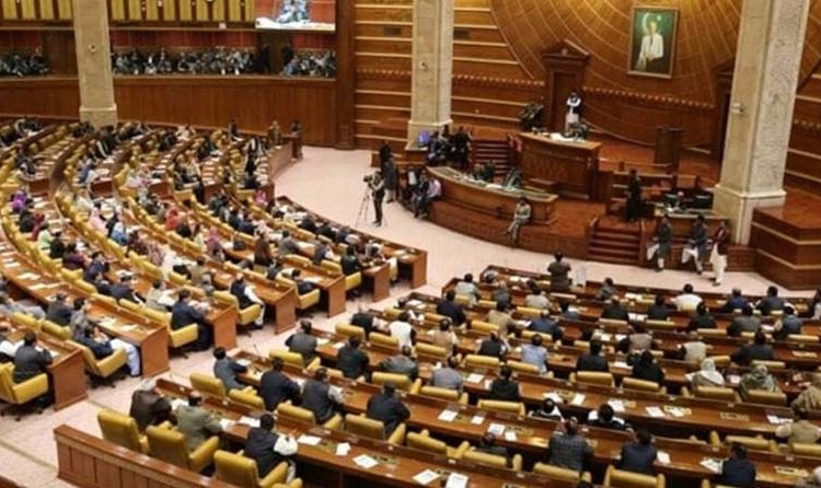 پنجاب اسمبلی میں 16 سال سے کم عمر بچوں کے سوشل میڈیا استعمال پر پابندی کی قرارداد منظور