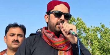 عدالتی حکم کی خلاف ورزی آفریدی کی وزارت اعلیٰ کیلئے خطرہ بن سکتی ہے — پاک الرٹس: سنسنی نہیں، صرف خبر - PakAlerts.net — قابل اعتماد ڈیجیٹل نیوز پلیٹ فارم عالمی امور، تازہ ترین خبریں, سیاست, ٹیکنالوجی، کھیل، معیشت، تفریح، صحت، تعلیم، اور بہت کچھ ایک جگہ پر۔ عدالتی حکم کی خلاف ورزی آفریدی کی وزارت اعلیٰ کیلئے خطرہ بن سکتی ہے