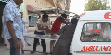 گلشن حدید کی نجی سوسائٹی میں گھر سے ایک خاندان کے 5 افراد کی لاشیں ملیں