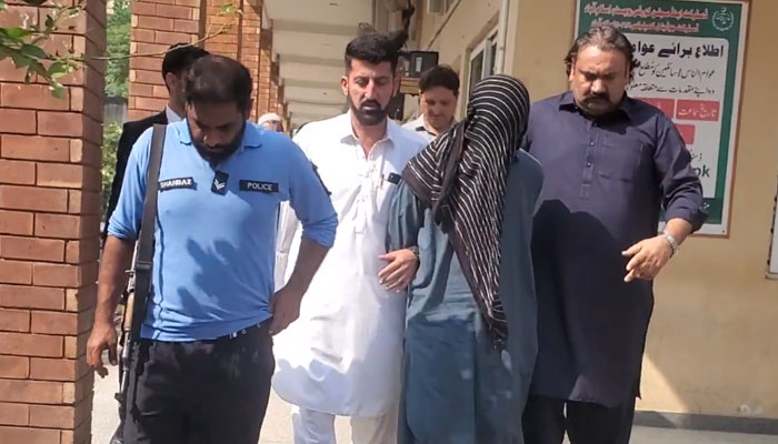 اسلام آباد میں طالبہ لائبہ کی خودکشی کا کیس، مرکزی ملزم سے 21 لاکھ روپے برآمد